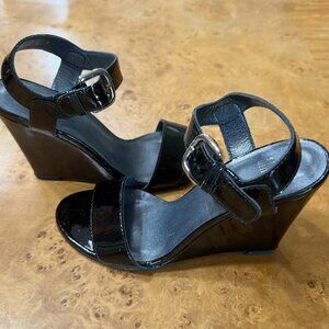 NEW Stuart Weitzman $325 Black Patent Leather Sandal Wedge Heels sz 6